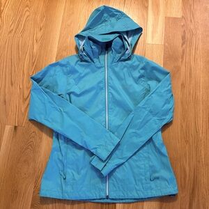 Columbia Women’s Rain Jacket size Medium
